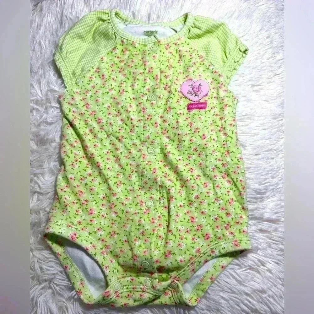 Carters‎ Baby Girl Size 9 months Floral Green & Pink Onesie